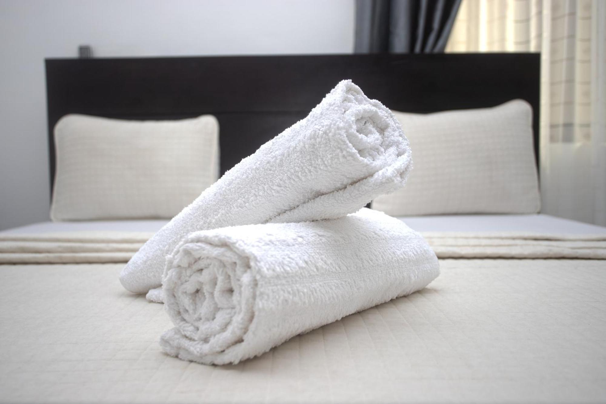 Labev Hotel Кумаси Экстерьер фото